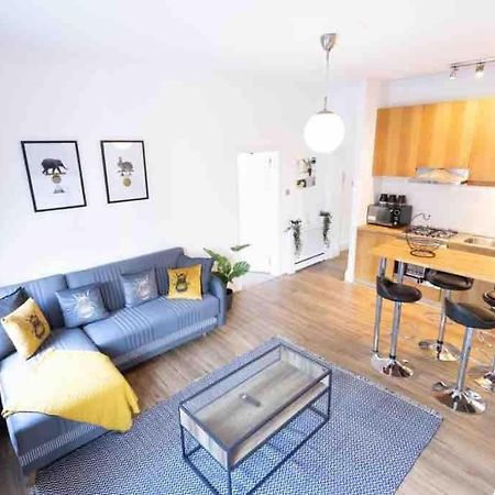 Lovely 2 Bedroom Apartment In Chelsea Sw3 Londen Buitenkant foto