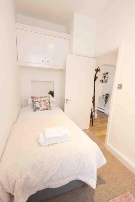 Lovely 2 Bedroom Apartment In Chelsea Sw3 Londen Buitenkant foto
